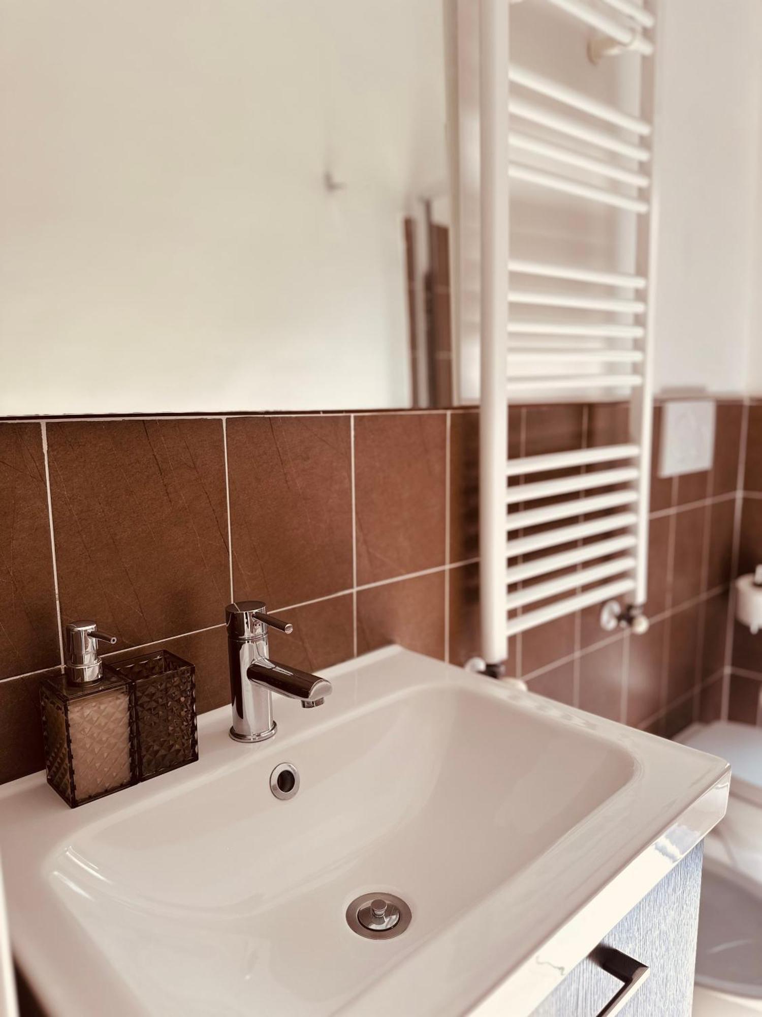 Appartamento Saint George'S House 4 Bari Esterno foto